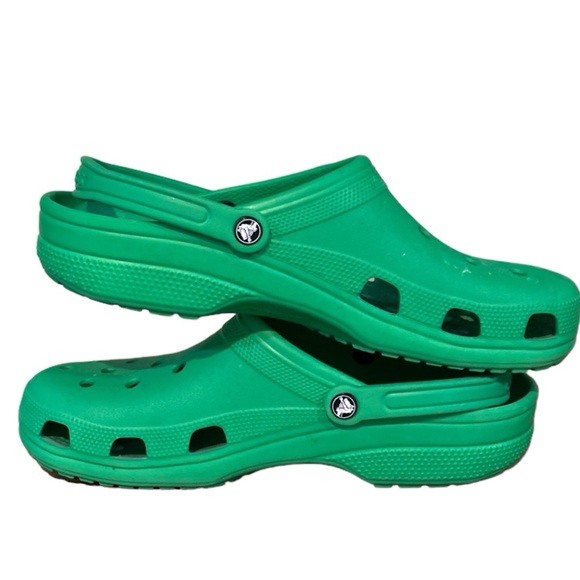 Men's Crocs Classic Clog Grass Green - Picture 12 of 16